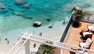 J.K. Place, Capri